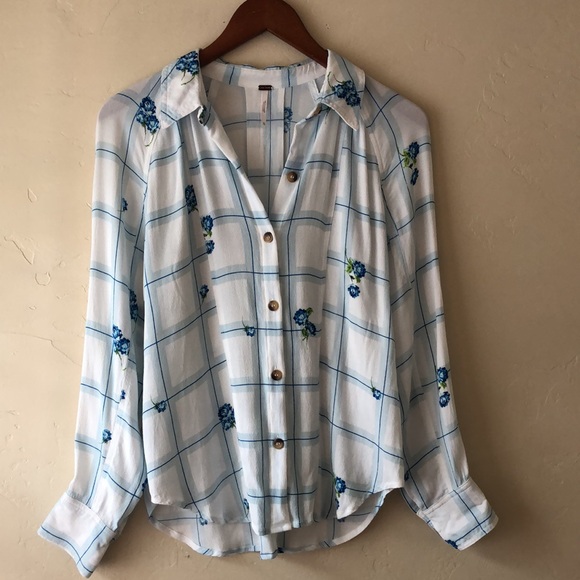 FREE PEOPLE  blouse Window To My Heart Button Down in White and Bleu Size XS - Picture 8 of 12